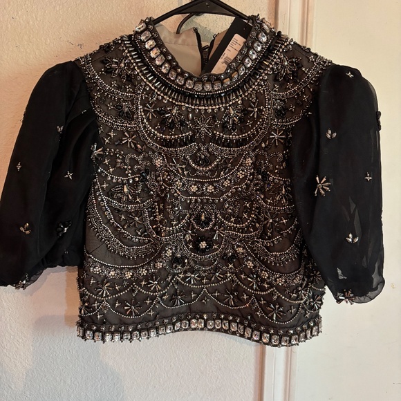 Alice + Olivia Cropped Embellished Top - Picture 5 of 7